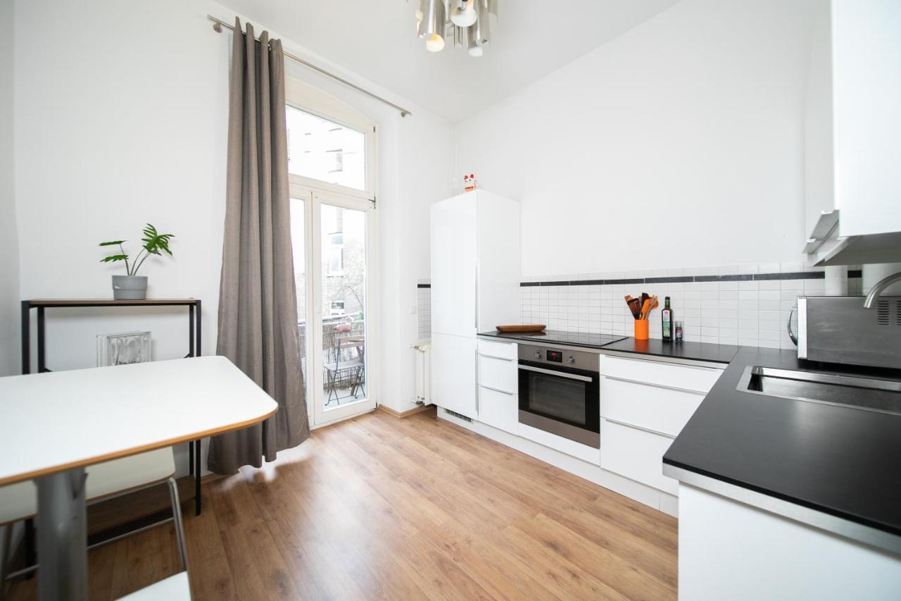 White 60 Qm Apartment - Zentral - Balkon - Messe Дюссельдорф Экстерьер фото