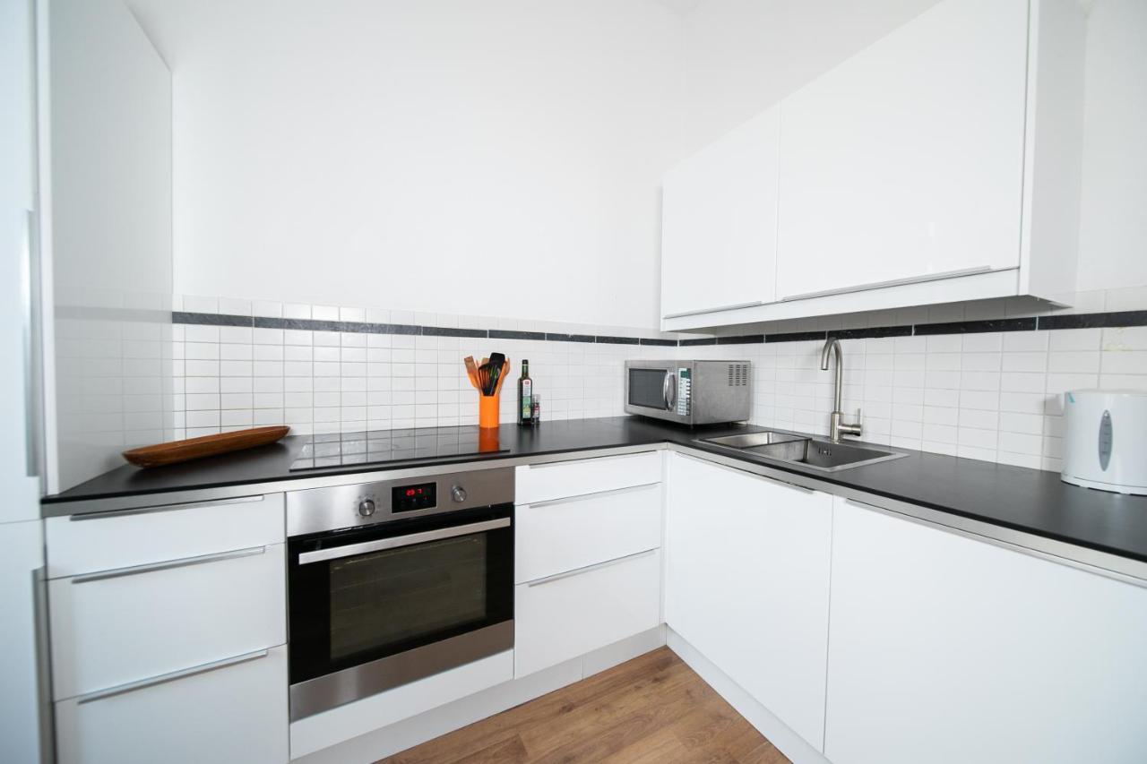 White 60 Qm Apartment - Zentral - Balkon - Messe Дюссельдорф Экстерьер фото