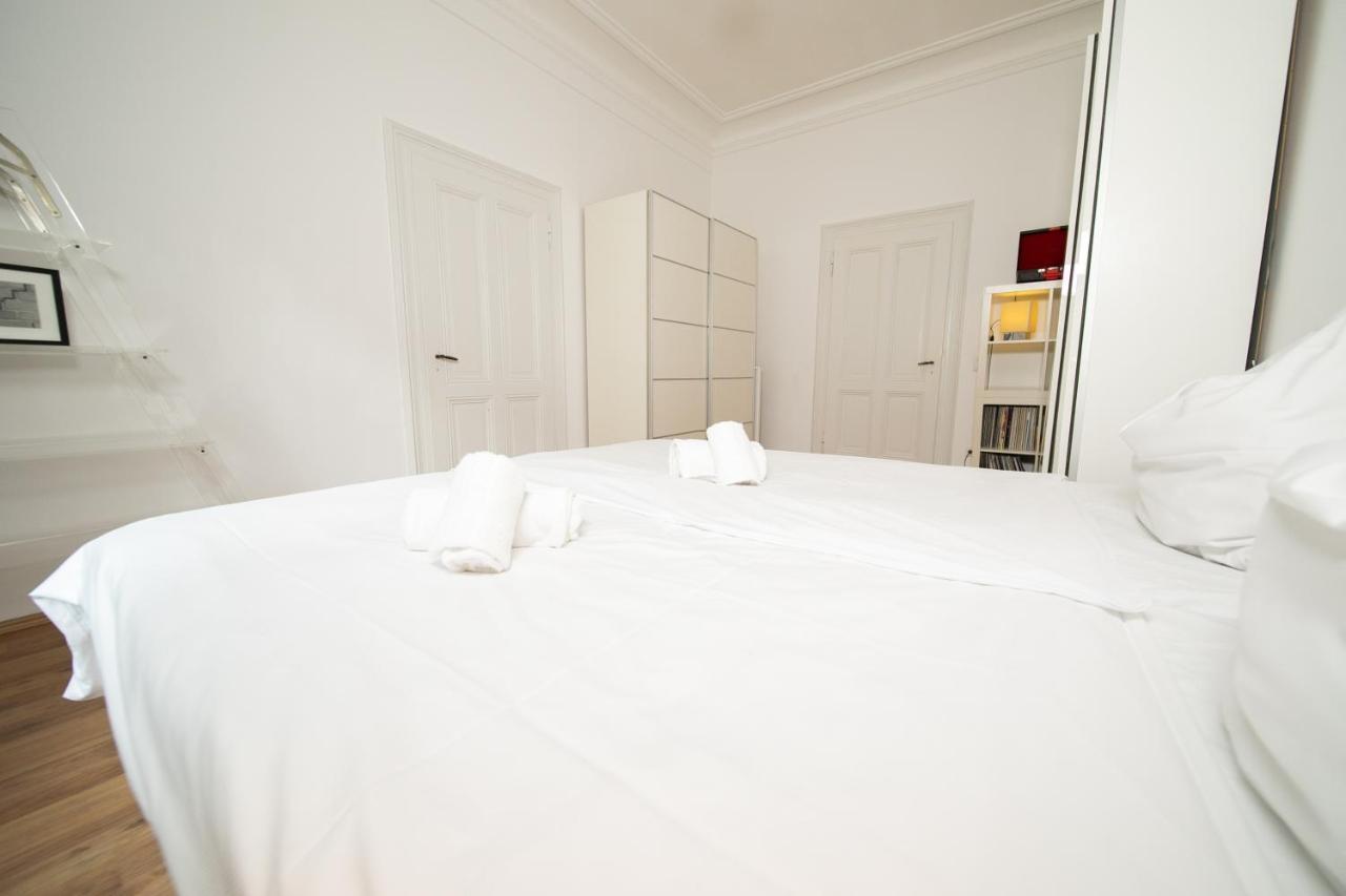 White 60 Qm Apartment - Zentral - Balkon - Messe Дюссельдорф Экстерьер фото